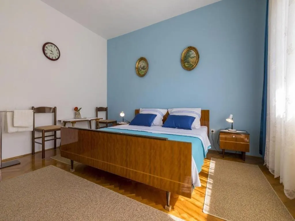 Apartments Tara Selce