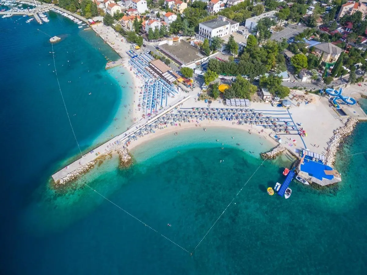 Apartments Tara Selce