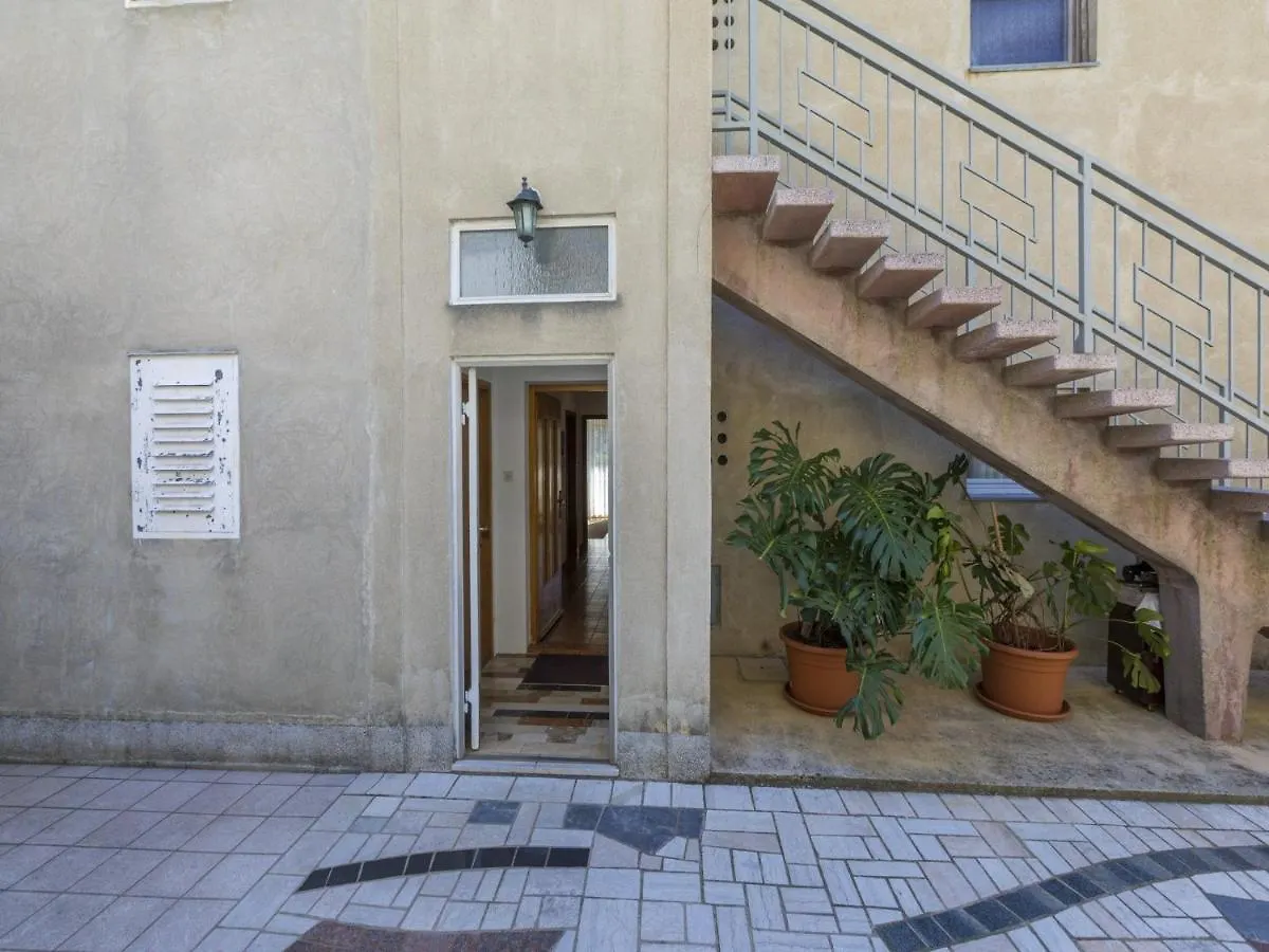 Apartments Tara Selce