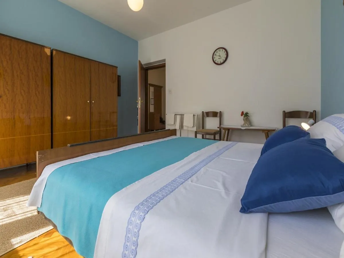 Apartments Tara Selce